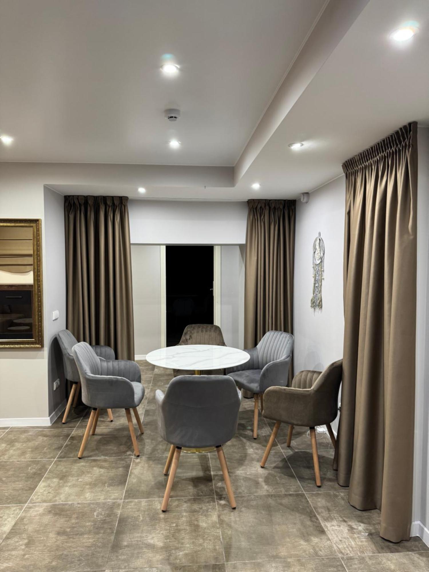 Dharma Stay Apartamentai Telšiai Exteriér fotografie